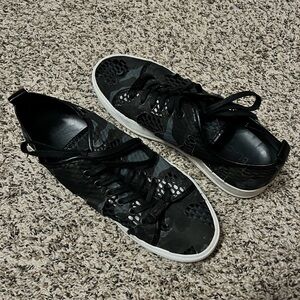 Black Dioniso camo mesh sneakers